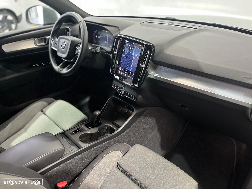 Volvo XC 40 2.0 B3 Core - 6