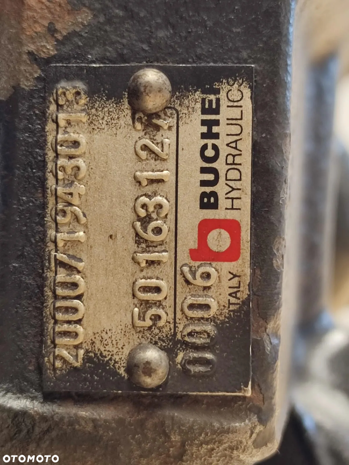 Rozdzielacz hydrauliczny 200071943013 BUCHER - 11