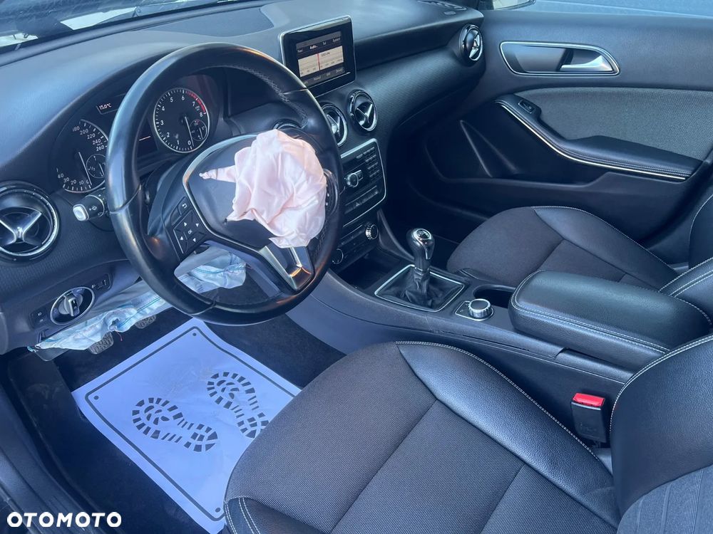 Mercedes-Benz Klasa A 180 - 19