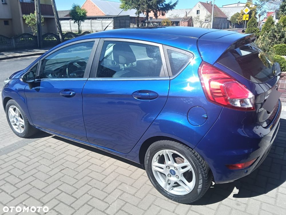 Ford Fiesta 1.0 EcoBoost STart-Stop Titanium - 9