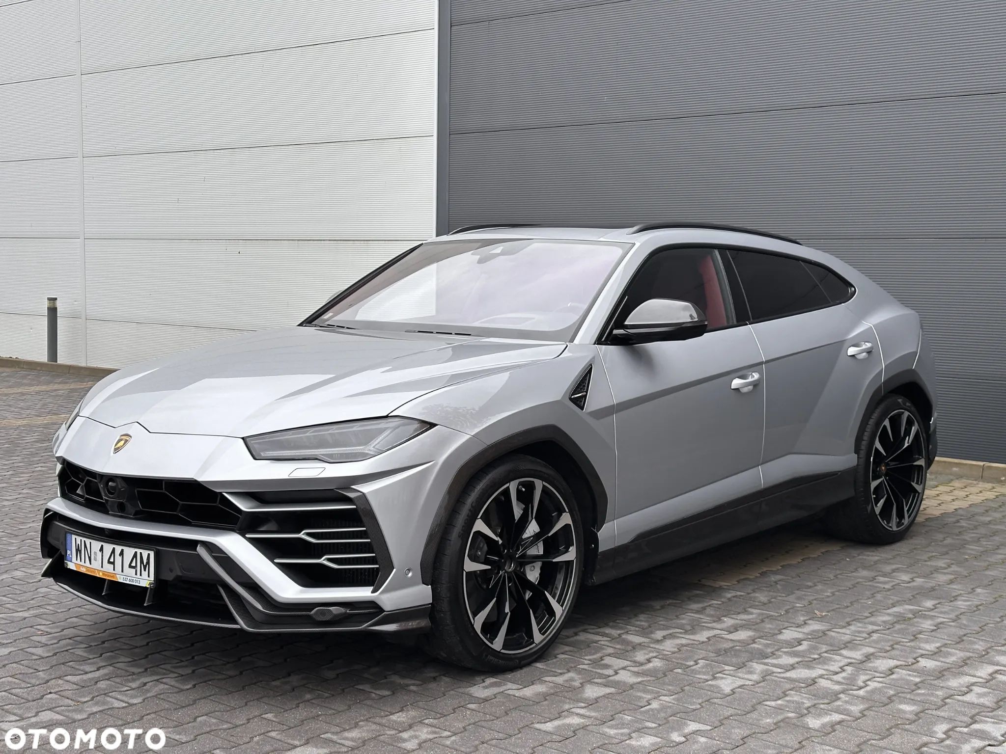 Lamborghini Urus - 1