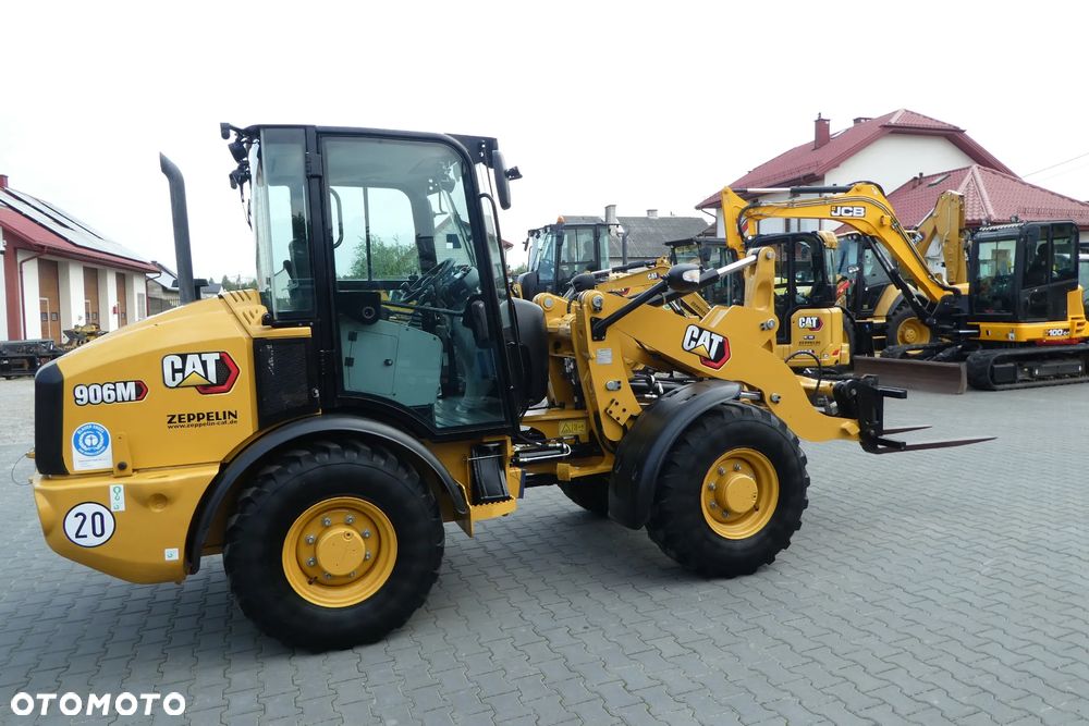 Caterpillar 906M SPROWADZONY ŁYZKA WIDŁY - 2