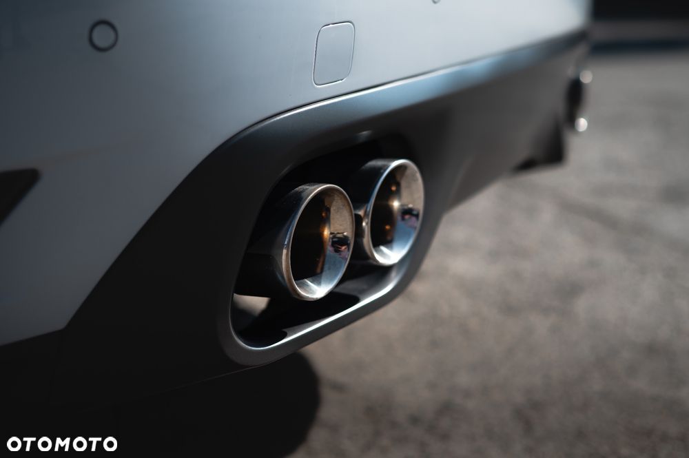 Jaguar F-Pace 5.0 V8 S/C AWD SVR - 7