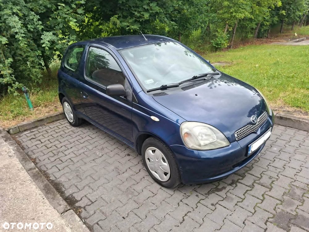 Toyota Yaris - 1