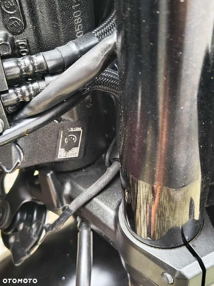 Kawasaki Ninja 1000 SX - 27
