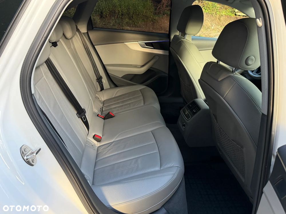 Audi A4 Limousine 40 TFSI Sport S tronic - 26