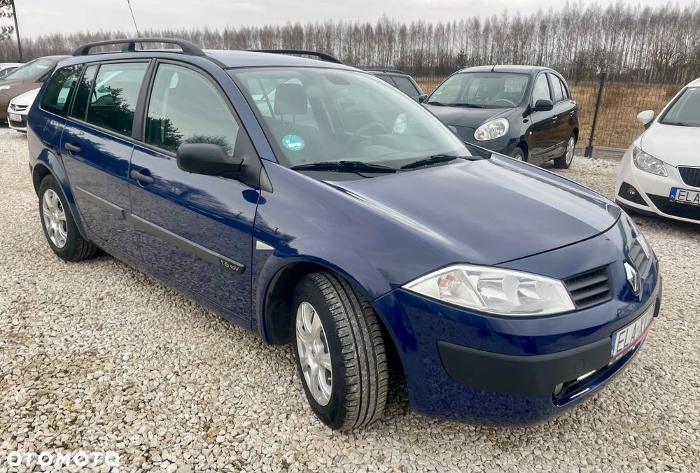 Renault Megane 1.6 RXE 16V - 26