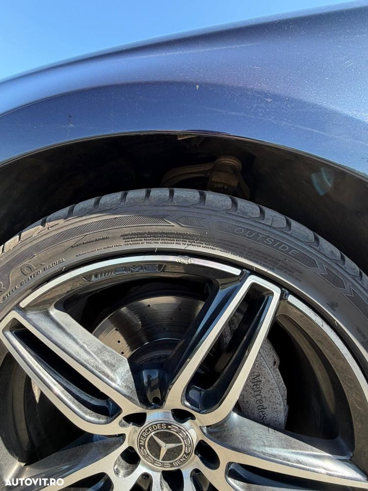 Mercedes-Benz E 220 d 4Matic 9G-TRONIC AMG Line - 12