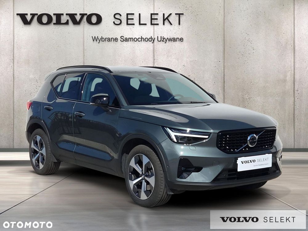Volvo XC 40 B4 Plus Dark - 7