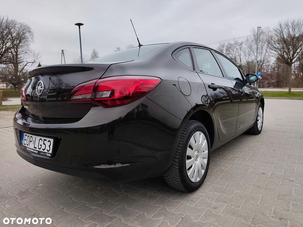 Opel Astra - 13