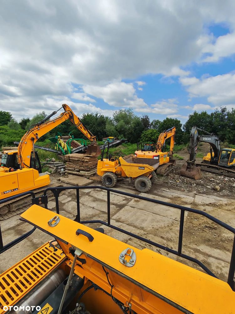 JCB 220 XLC - 33