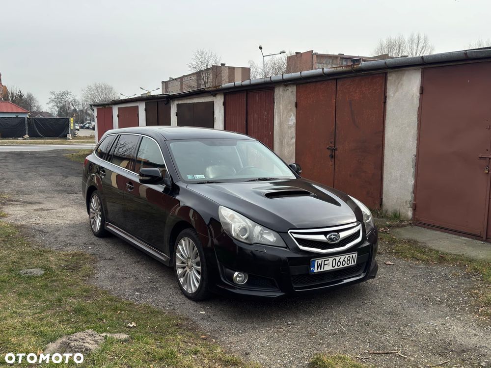 Subaru Legacy - 1