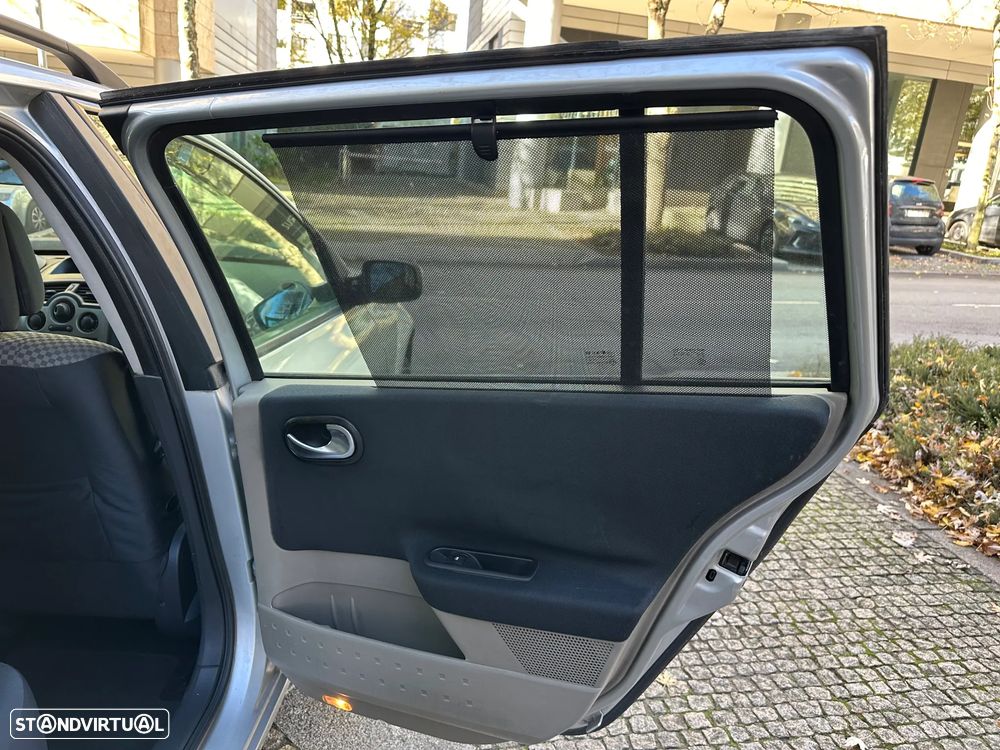 Renault Mégane Break 1.5 dCi Dynamique - 26