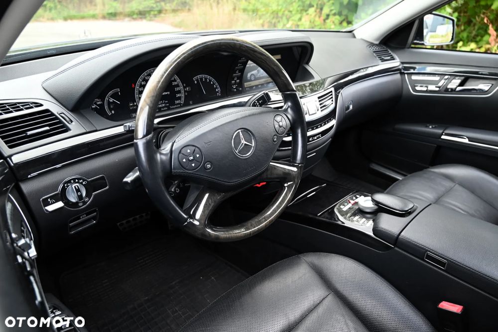 Mercedes-Benz Klasa S 500 BlueEFFICIENCY 7G-TRONIC - 25