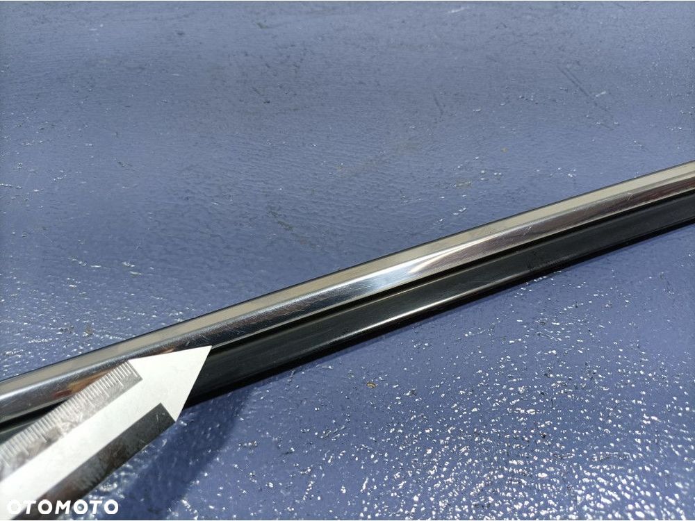 MAZDA 6 III GJ LIFT LISTWA ZGARNIAJĄCA SZYBY DRZWI PRZÓD LEWY - 5