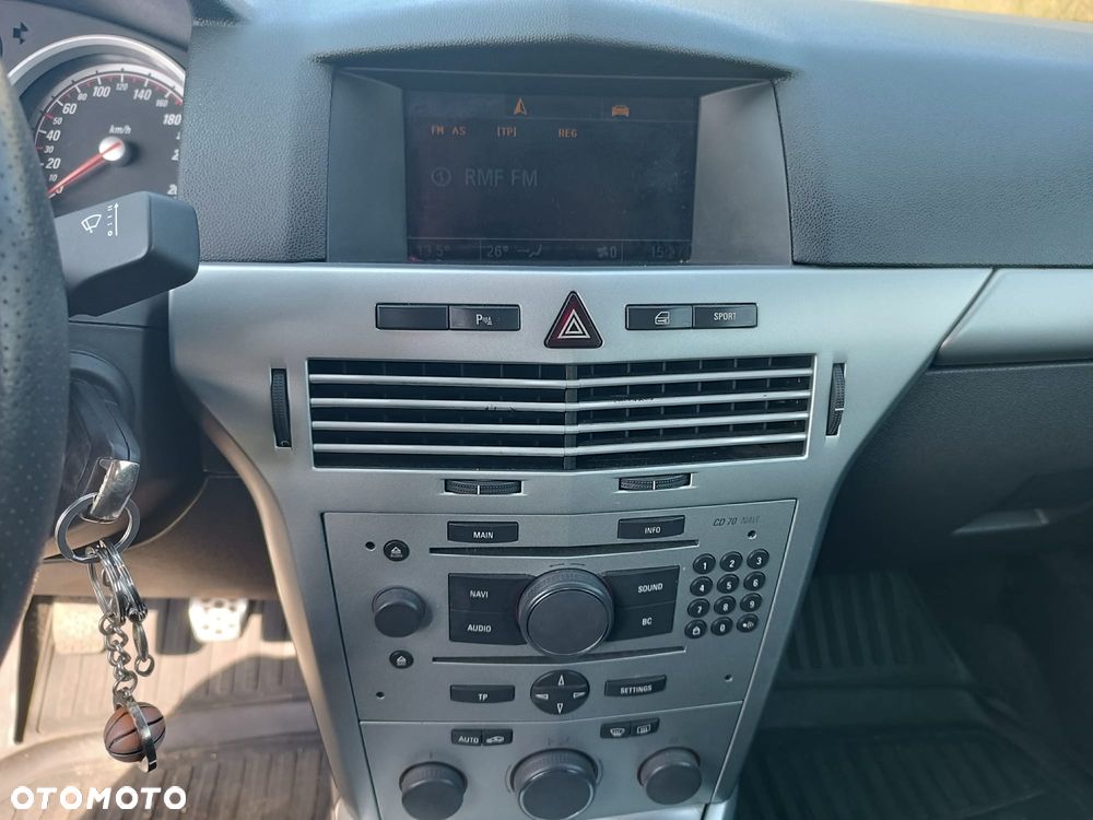 Opel Astra 1.6 Cosmo - 18