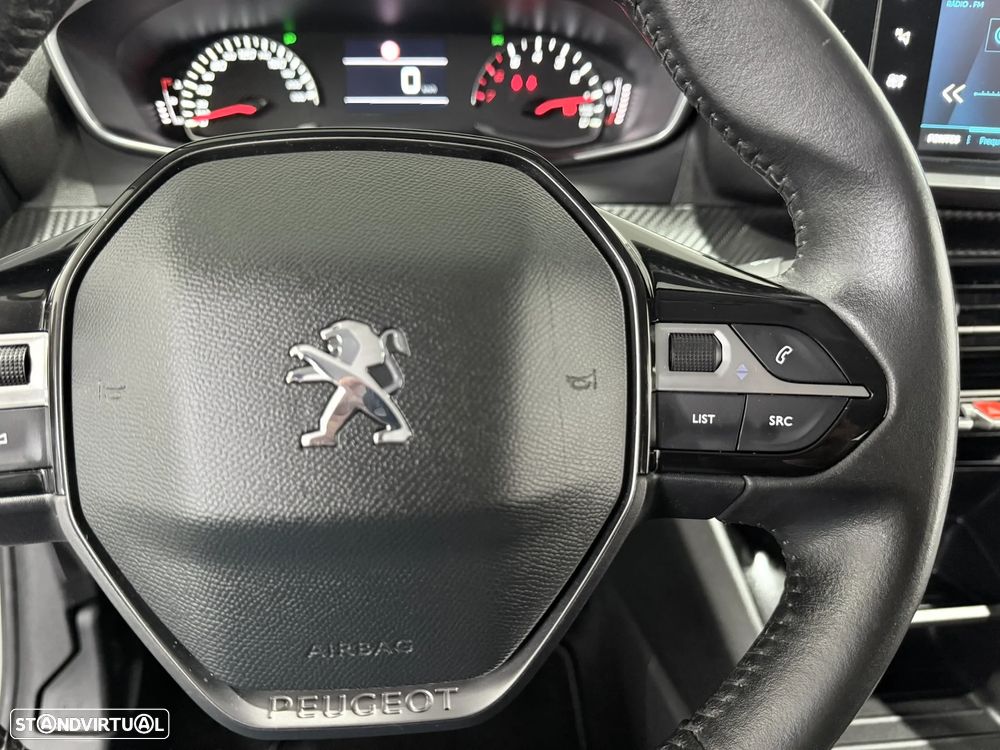 Peugeot 208 1.2 PureTech Active Pack - 23