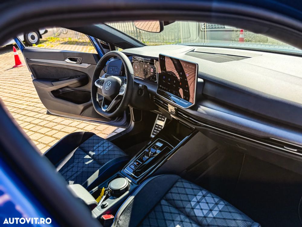 Volkswagen Golf 1.5 eTSI MHEV 150CP DSG R-Line - 9