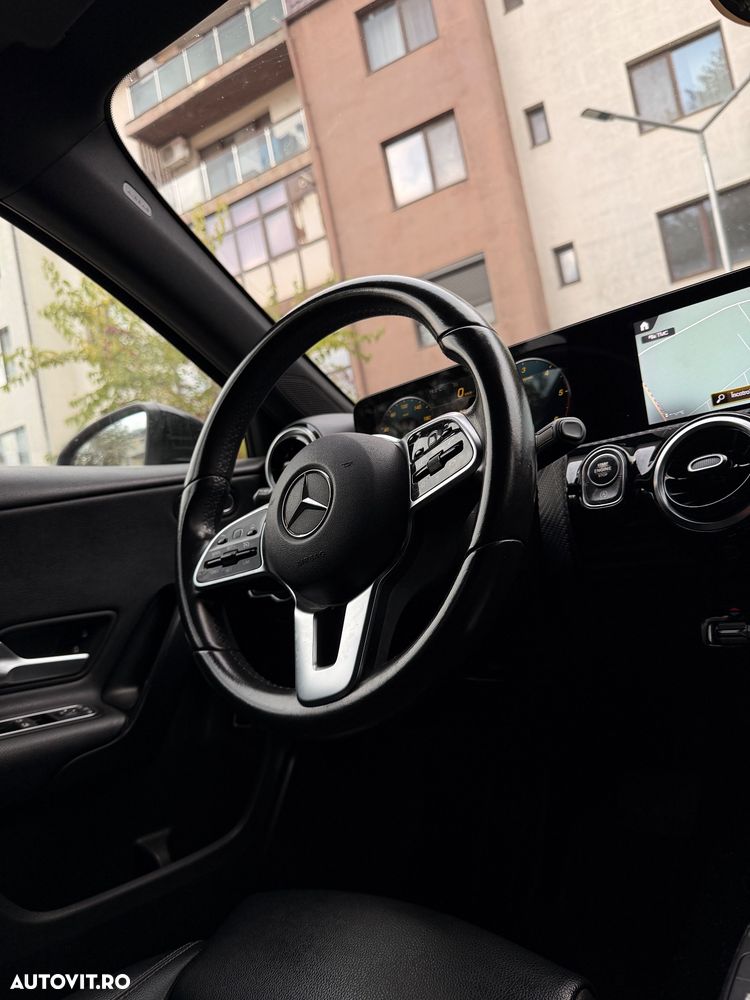 Mercedes-Benz A 180 d 8G-DCT - 12