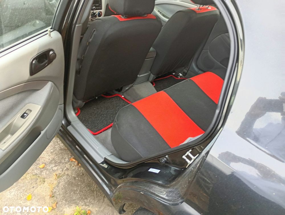 Suzuki Reno 2.0 - 6