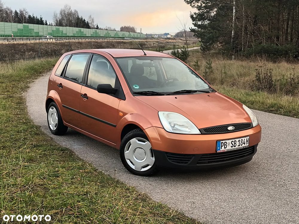 Ford Fiesta 1.3 Viva - 8