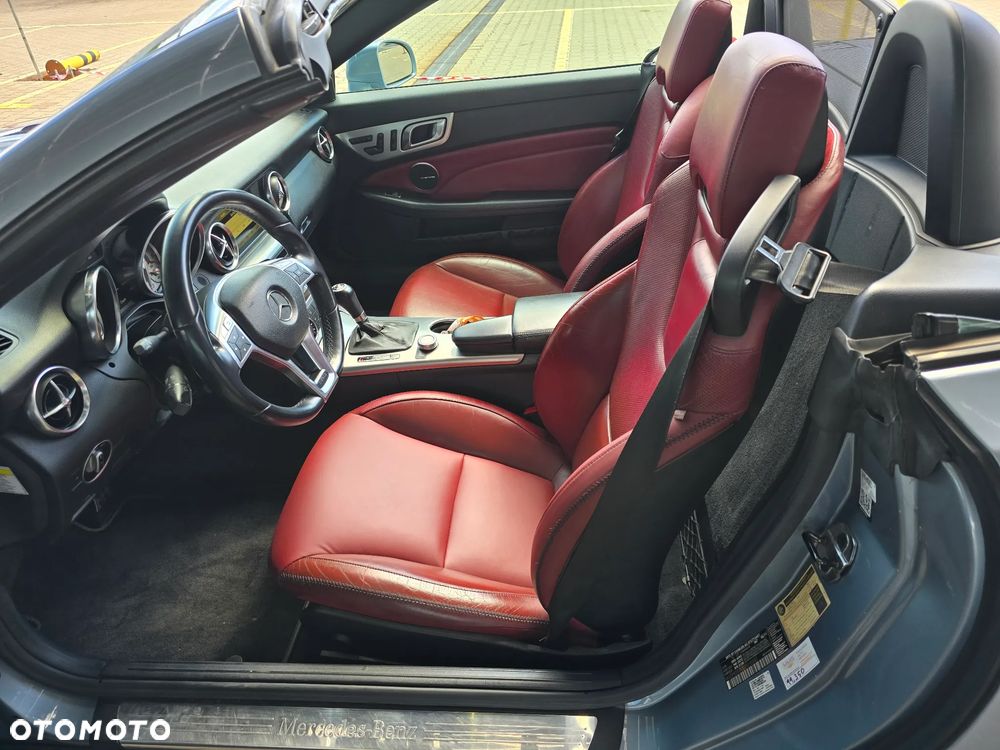 Mercedes-Benz SLK 350 BlueEFFICIENCY 7G-TRONIC Edition 1 - 13