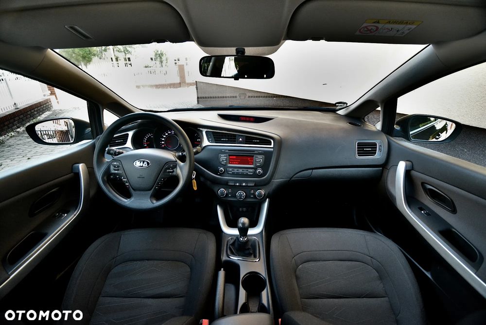 Kia Ceed 1.6 GDI Edition 7 - 14