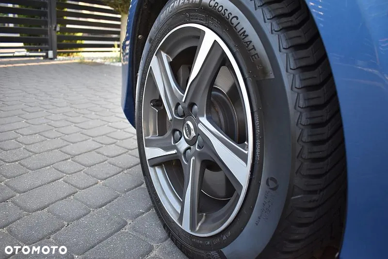 Volvo V40 D3 Drive-E R-Design Momentum - 33