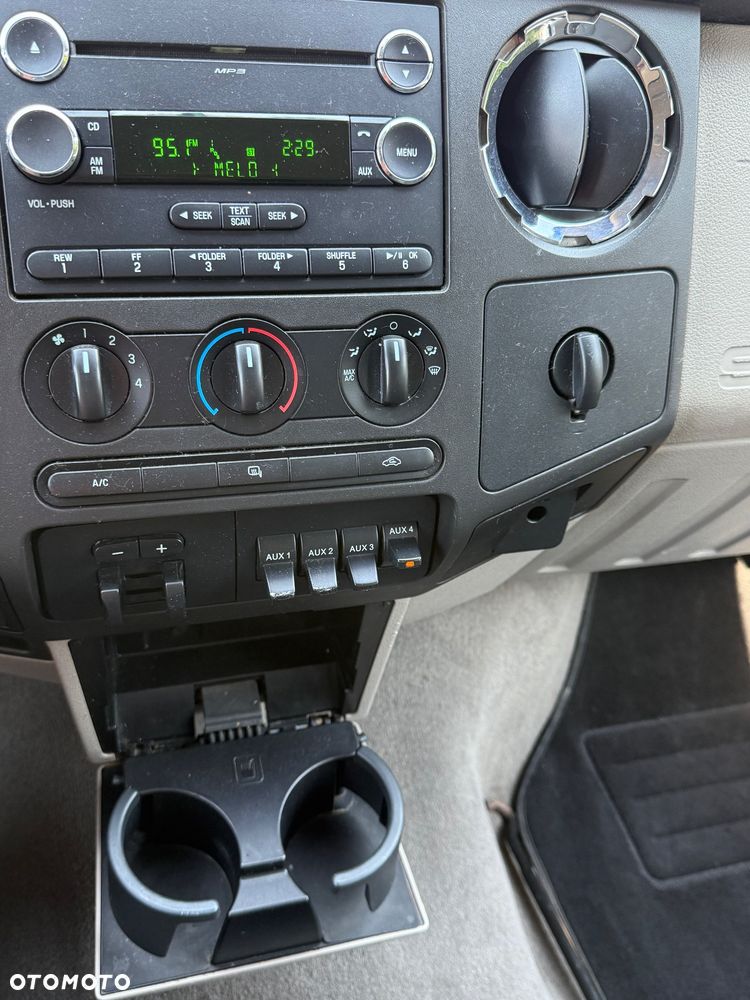 Ford F250 - 15