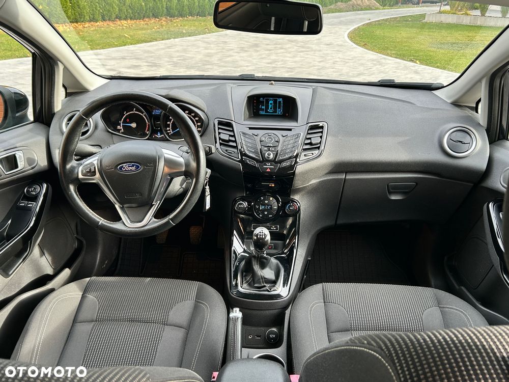 Ford Fiesta 1.5 TDCi Titanium - 10