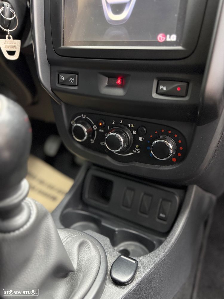Dacia Duster 1.2 TCe Prestige - 9