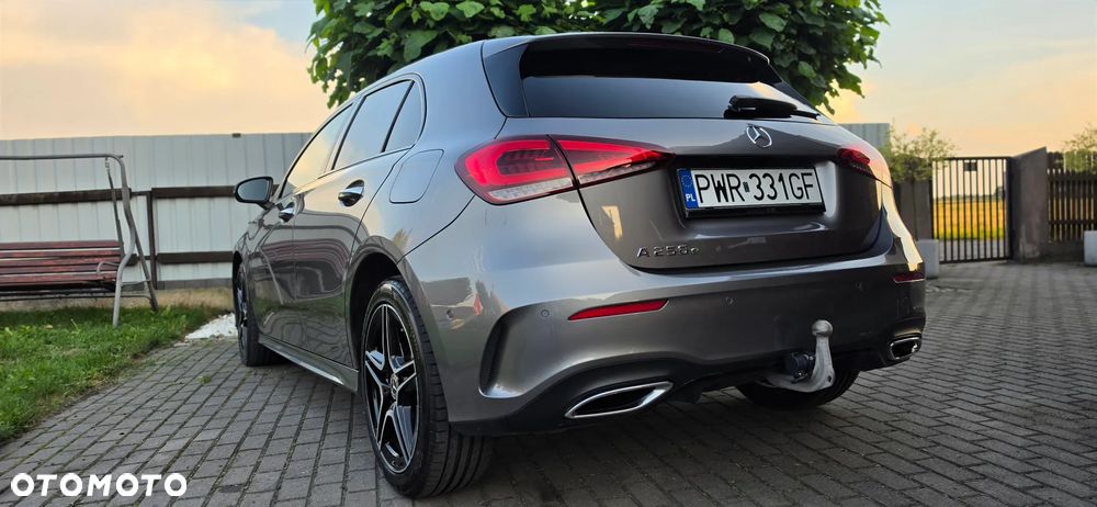 Mercedes-Benz Klasa A 250 E AMG Line 8G-DCT - 11