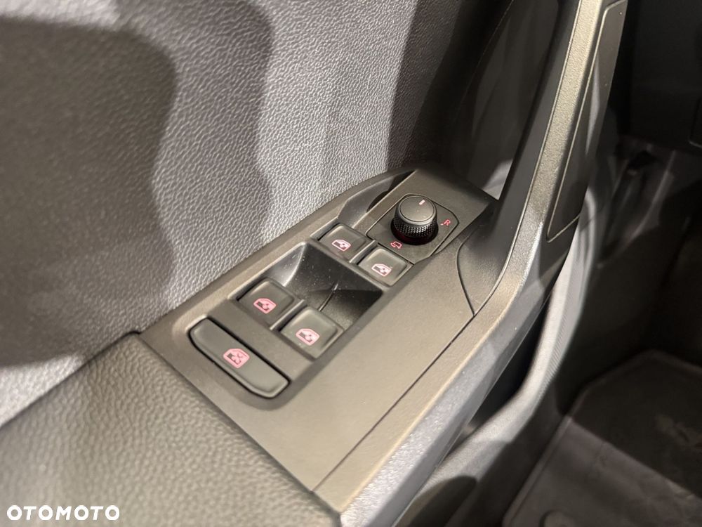 Seat Arona 1.0 TSI Style S&S DSG - 27