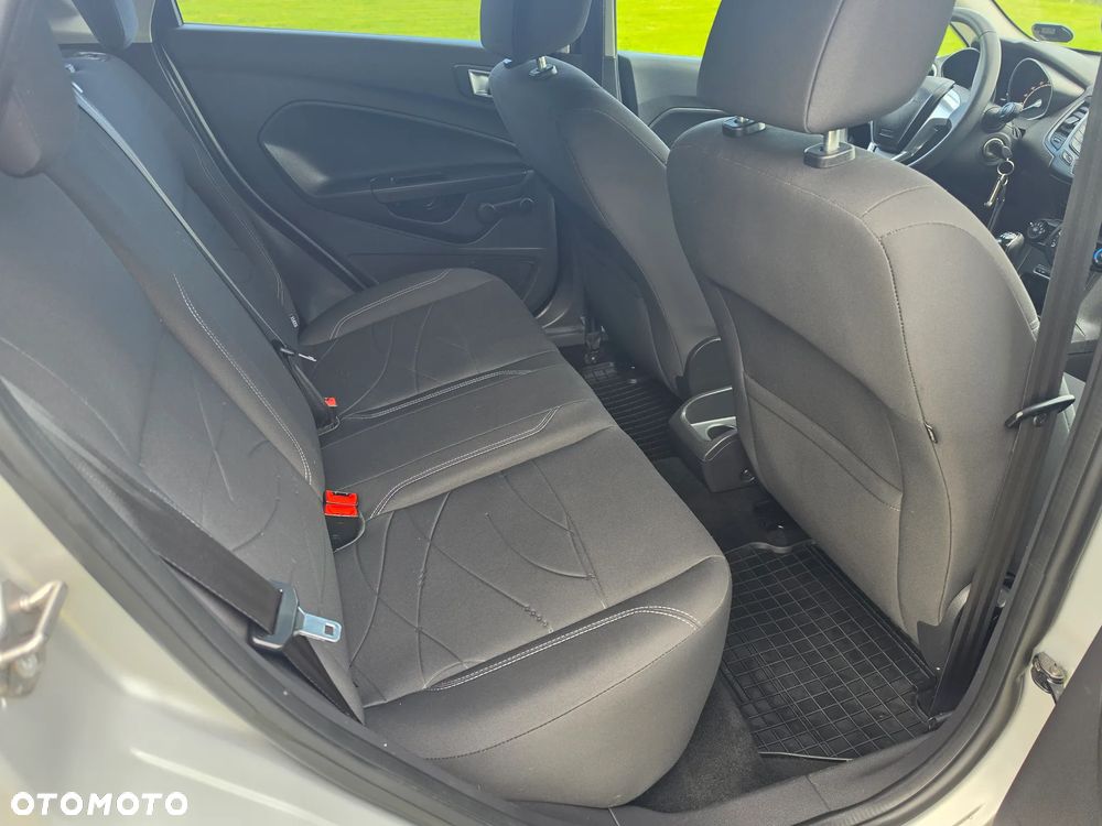 Ford Fiesta 1.0 EcoBoost Titanium - 21