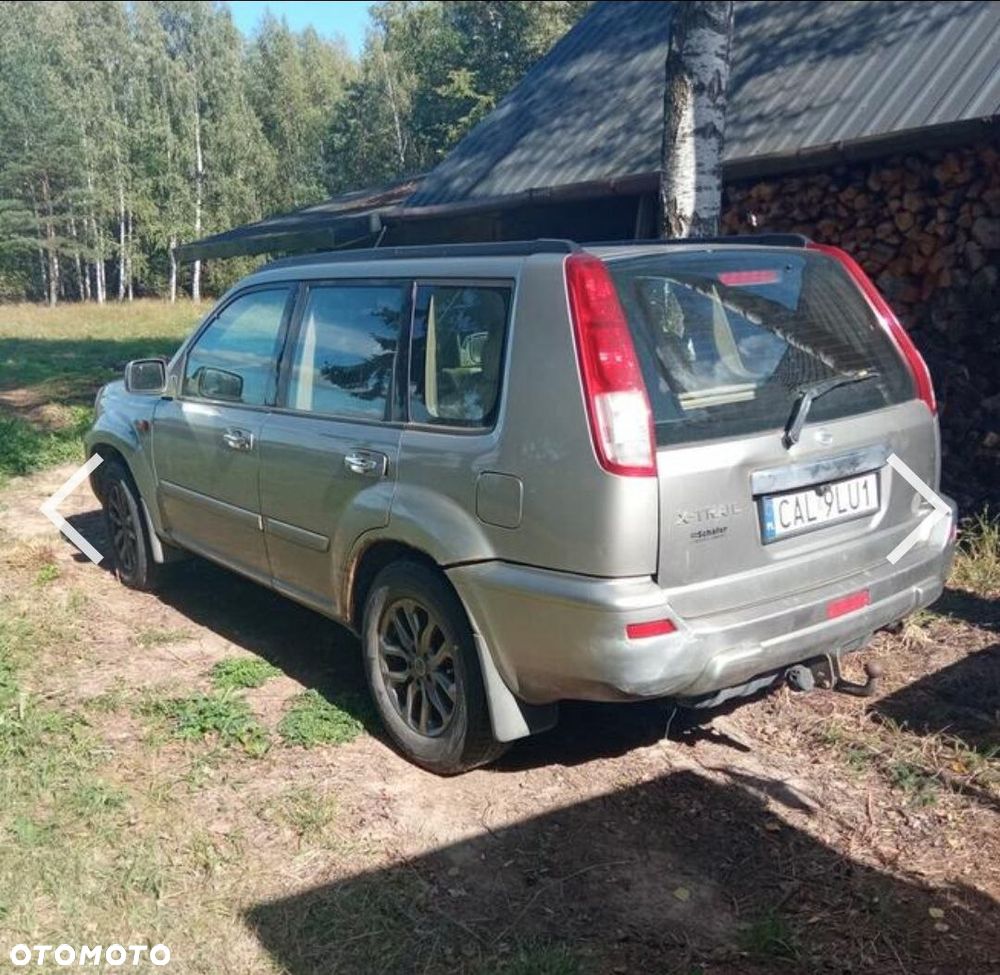 Nissan X-Trail 2.0 Luxury - 2