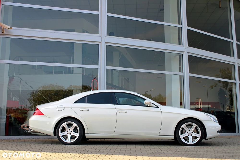Mercedes-Benz CLS 500 - 5
