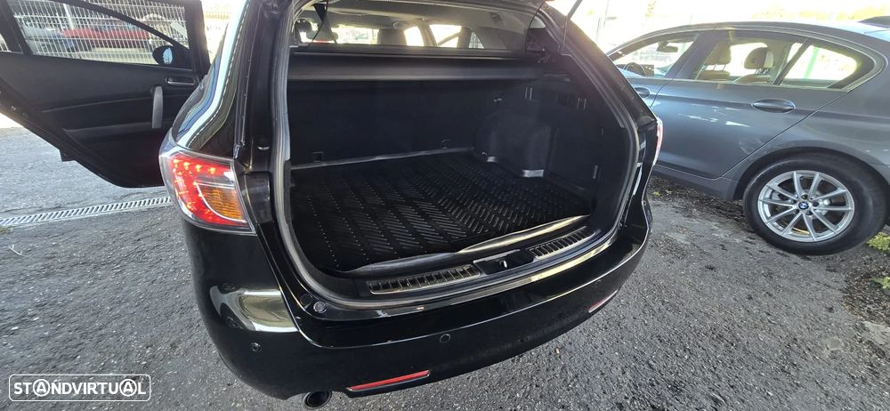 Mazda 6 SW MZR-CD 2.2 Sport - 28