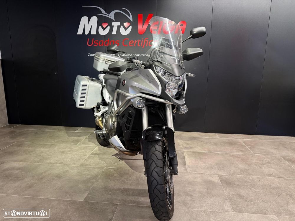 Honda VFR - 10