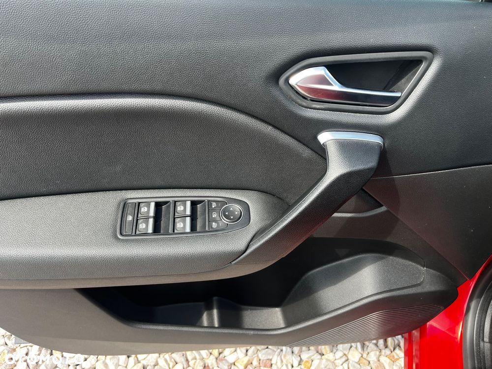 Renault Captur 1.3 TCe mHEV Techno EDC - 24