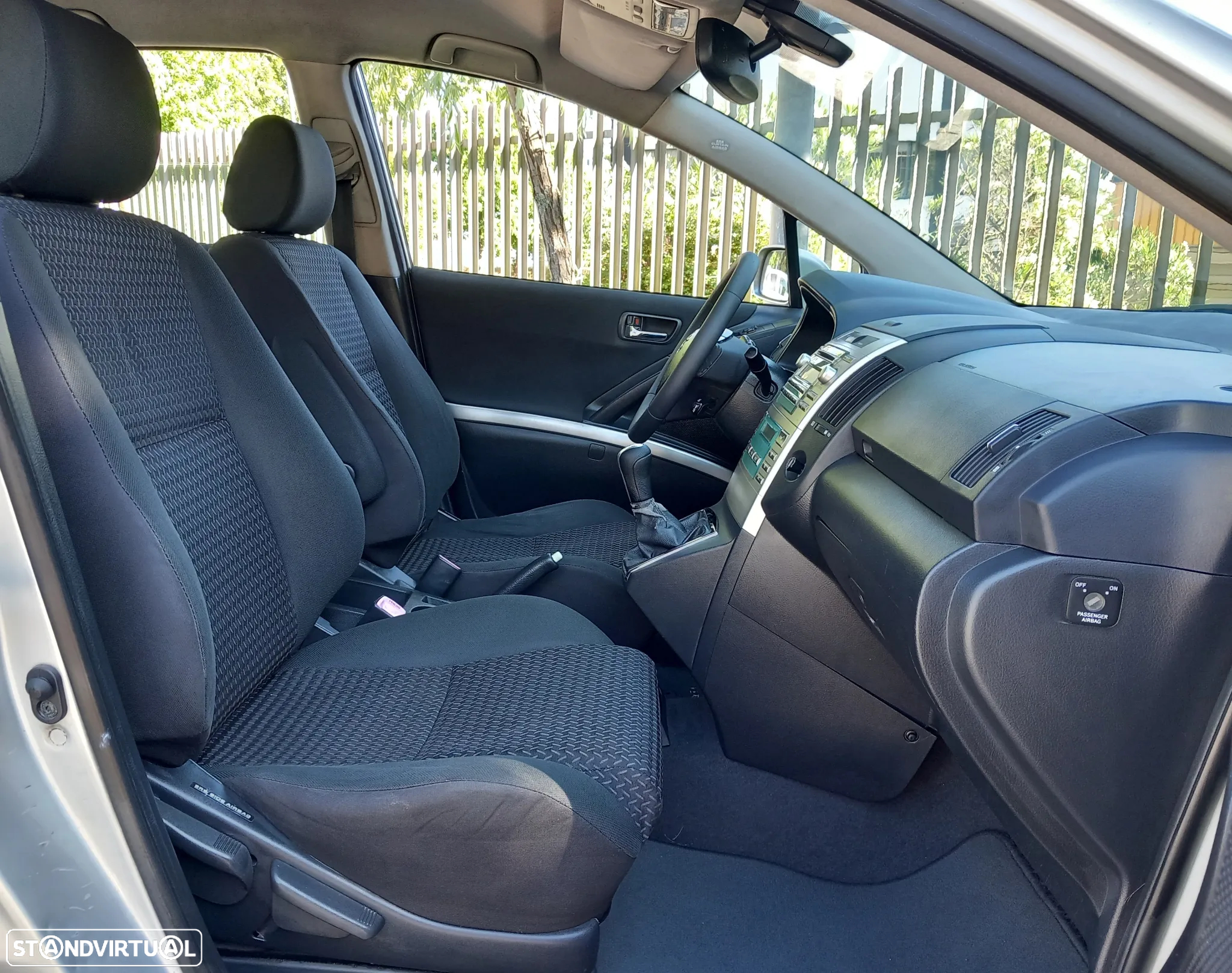 Toyota Corolla Verso 2.2 D-4D Sol - 7