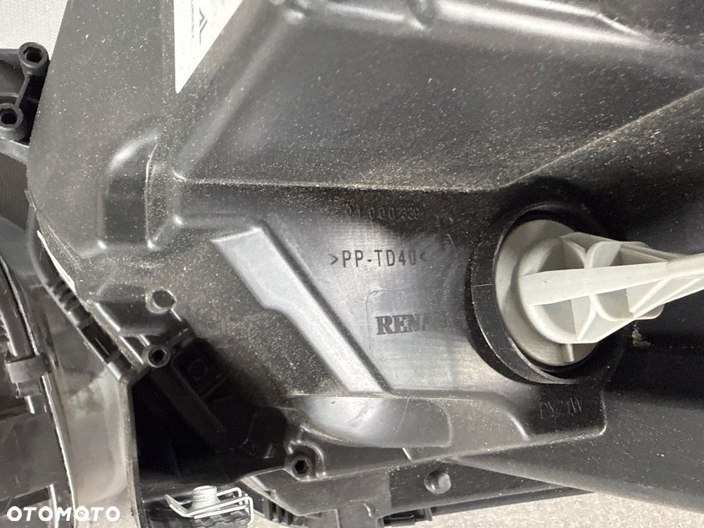 Lampa przednia lewa prawa Dacia Daster II 2 - 8