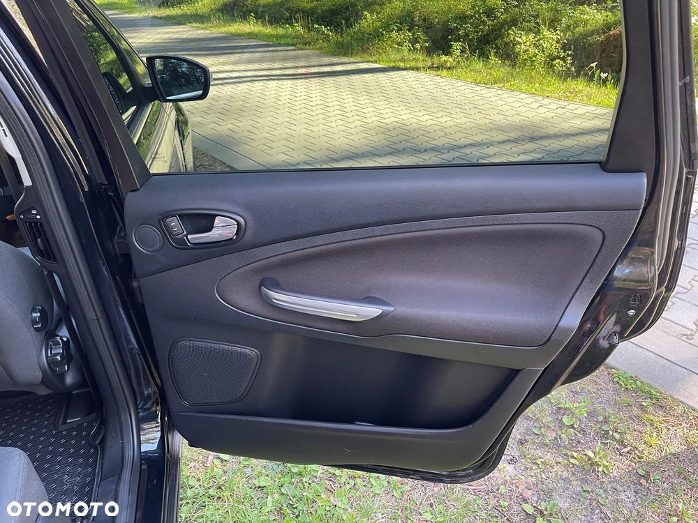 Ford S-Max 2.0 TDCi Titanium - 8