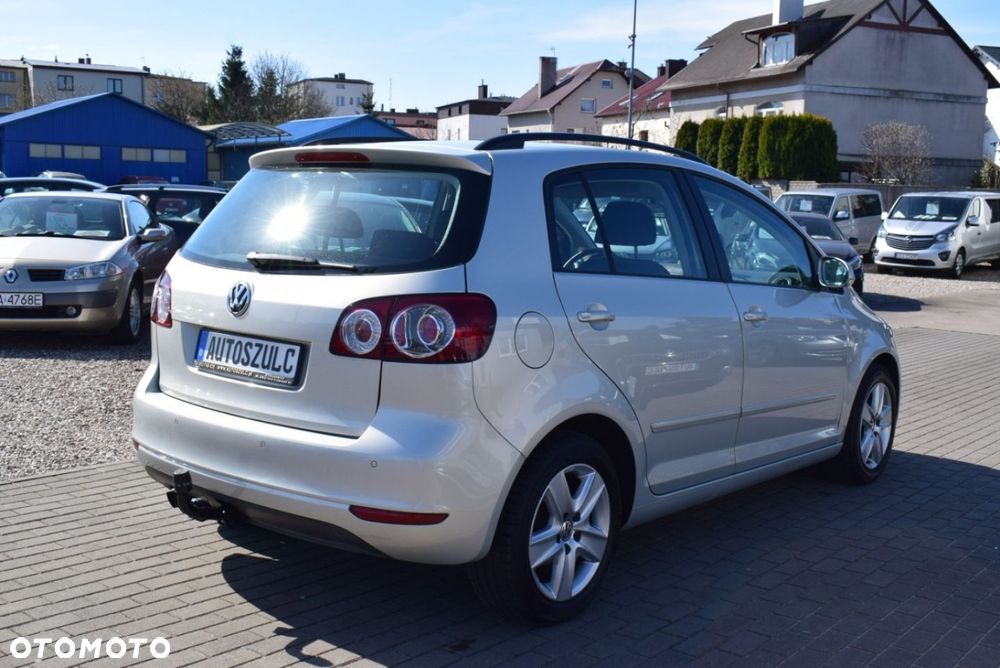 Volkswagen Golf Plus - 9