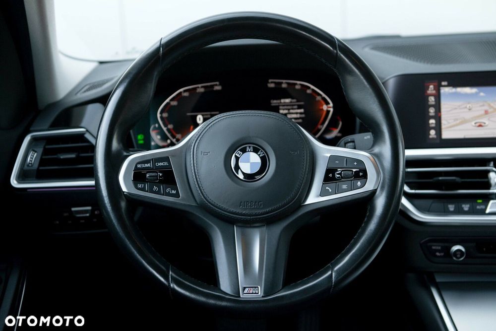 BMW Seria 3 - 23