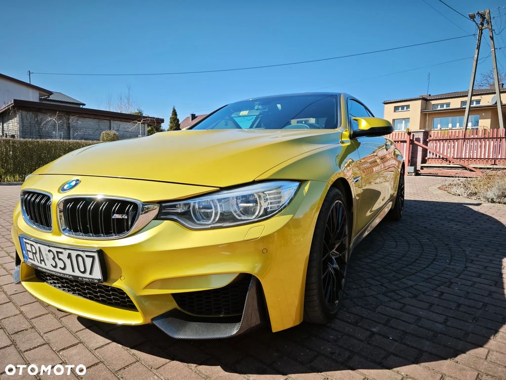 BMW M4 DKG - 2