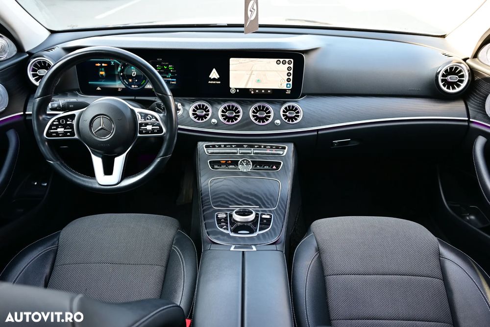 Mercedes-Benz E - 18