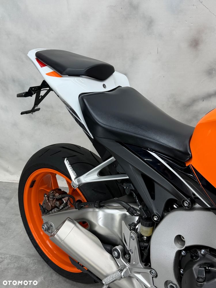 Honda CBR - 24