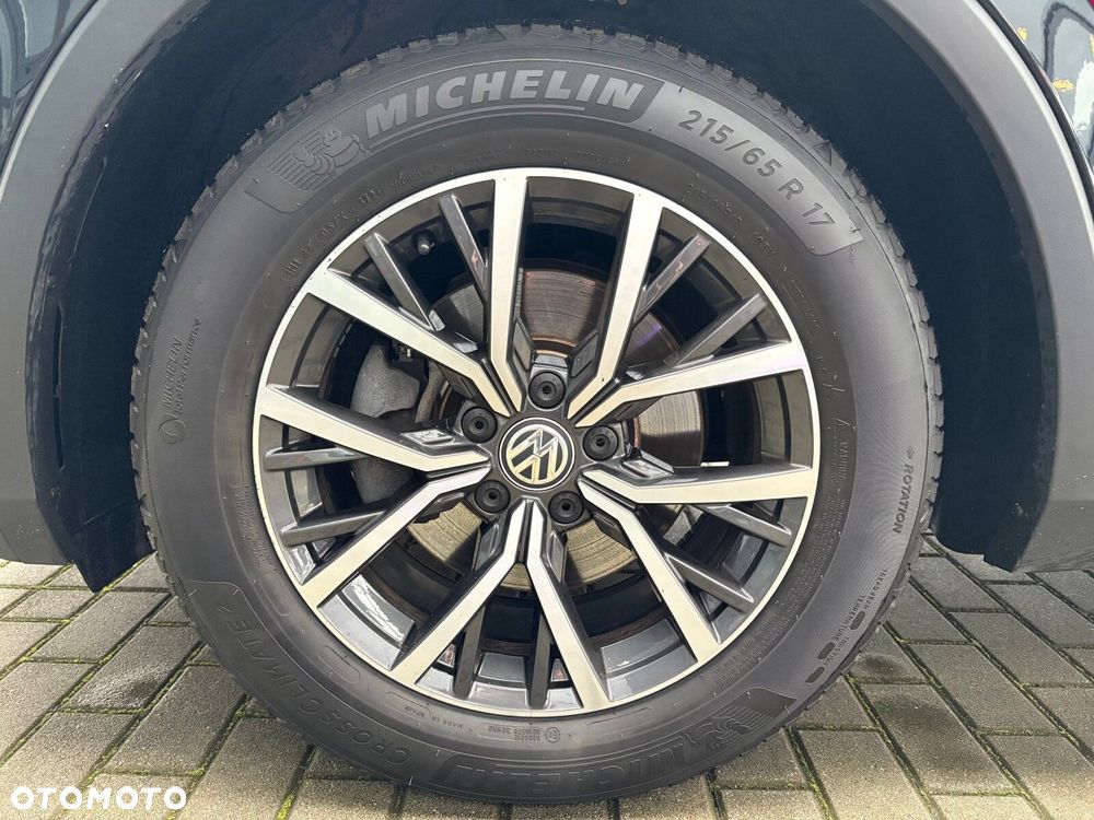 Volkswagen Tiguan - 9