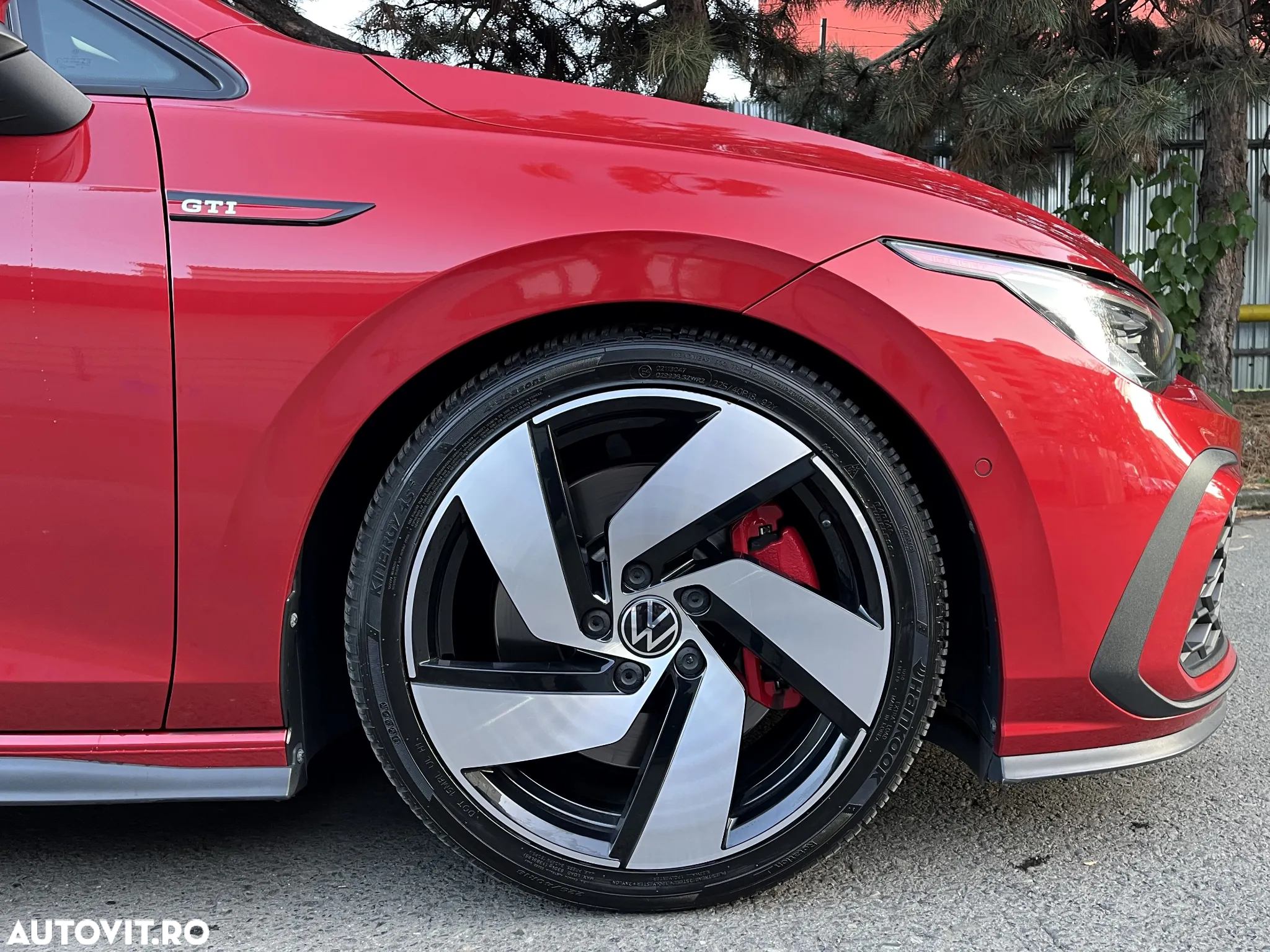 Volkswagen Golf 2.0 TSI DSG GTI - 13