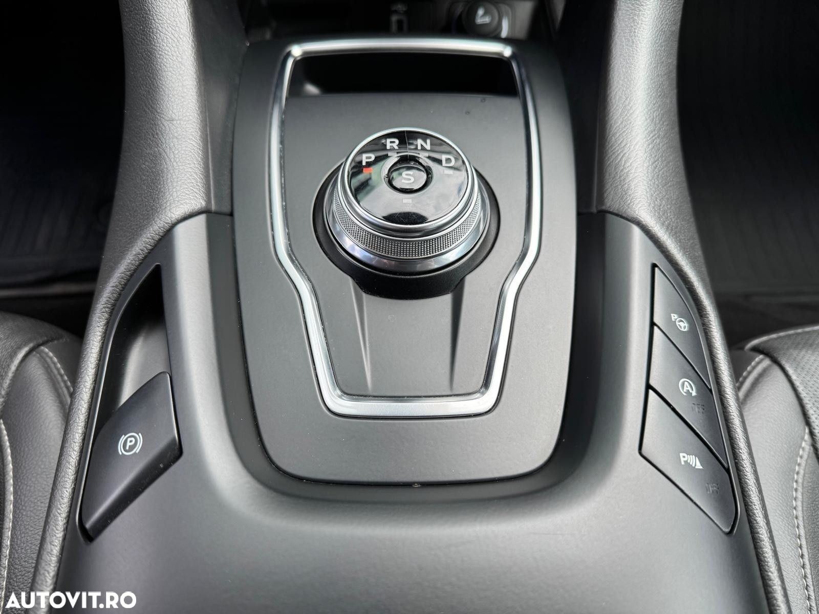 Ford Mondeo - 10